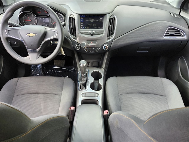 Vehicle image 11 of 29