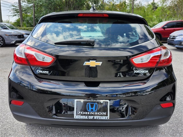 Vehicle image 14 of 29