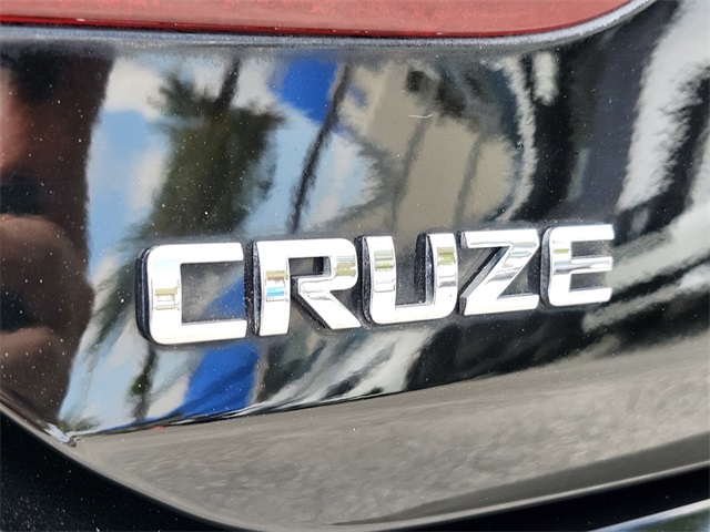Vehicle image 13 of 29