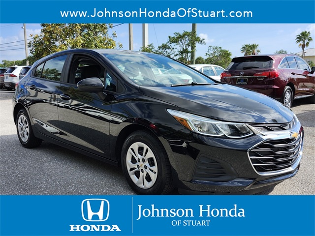 Vehicle image 4 of 29