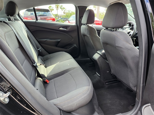 Vehicle image 15 of 29