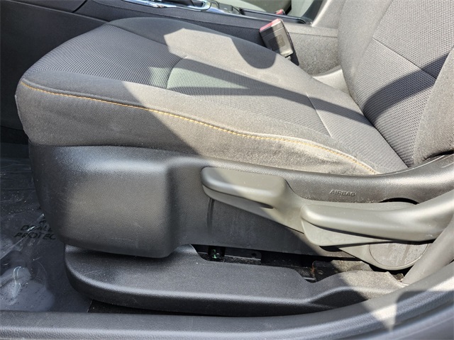 Vehicle image 8 of 29