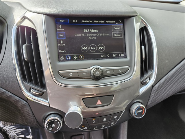 Vehicle image 20 of 29