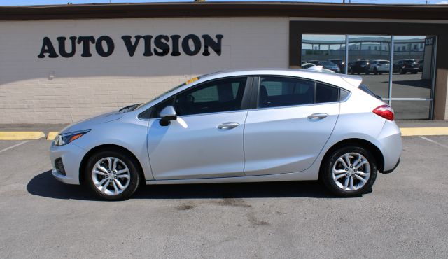 2019 Chevrolet Cruze LT Image 7 of 27