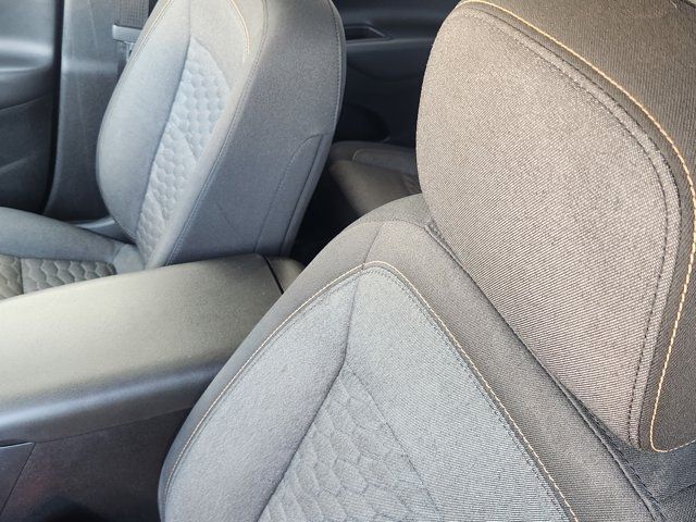 2019 Chevrolet Equinox LT Image 32 of 35