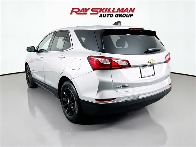 Vehicle image 7 of 40