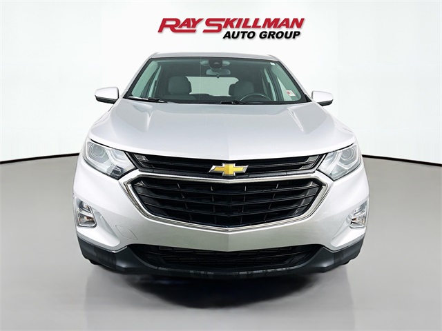Vehicle image 2 of 40