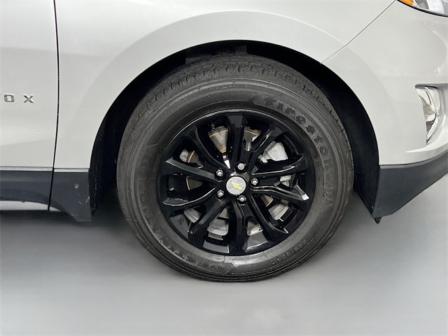 Vehicle image 11 of 40