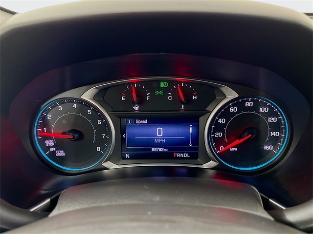 Vehicle image 21 of 40