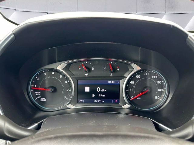 Vehicle image 18 of 22