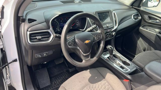 Vehicle image 24 of 34