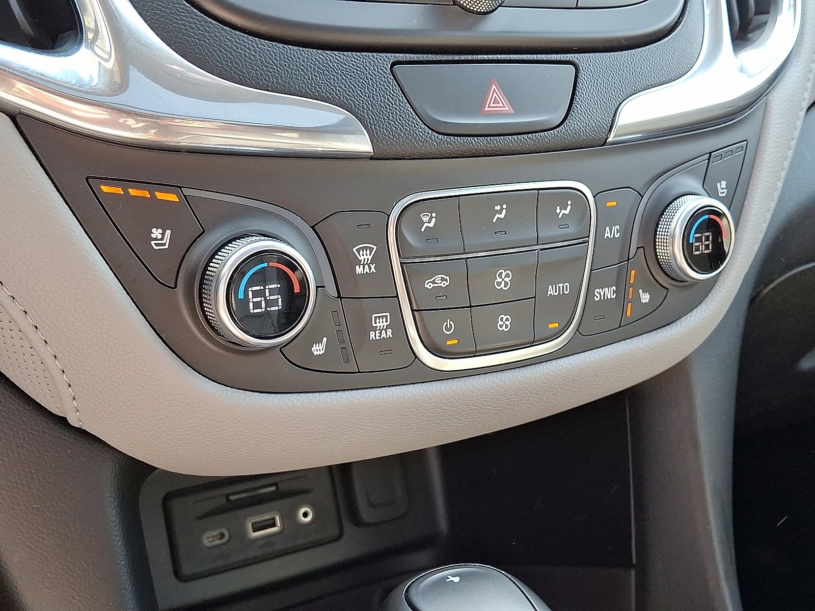 Vehicle image 16 of 30