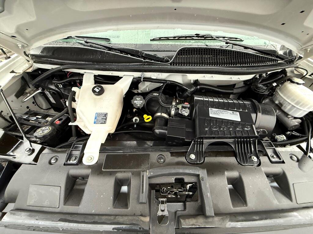 Vehicle image 12 of 16