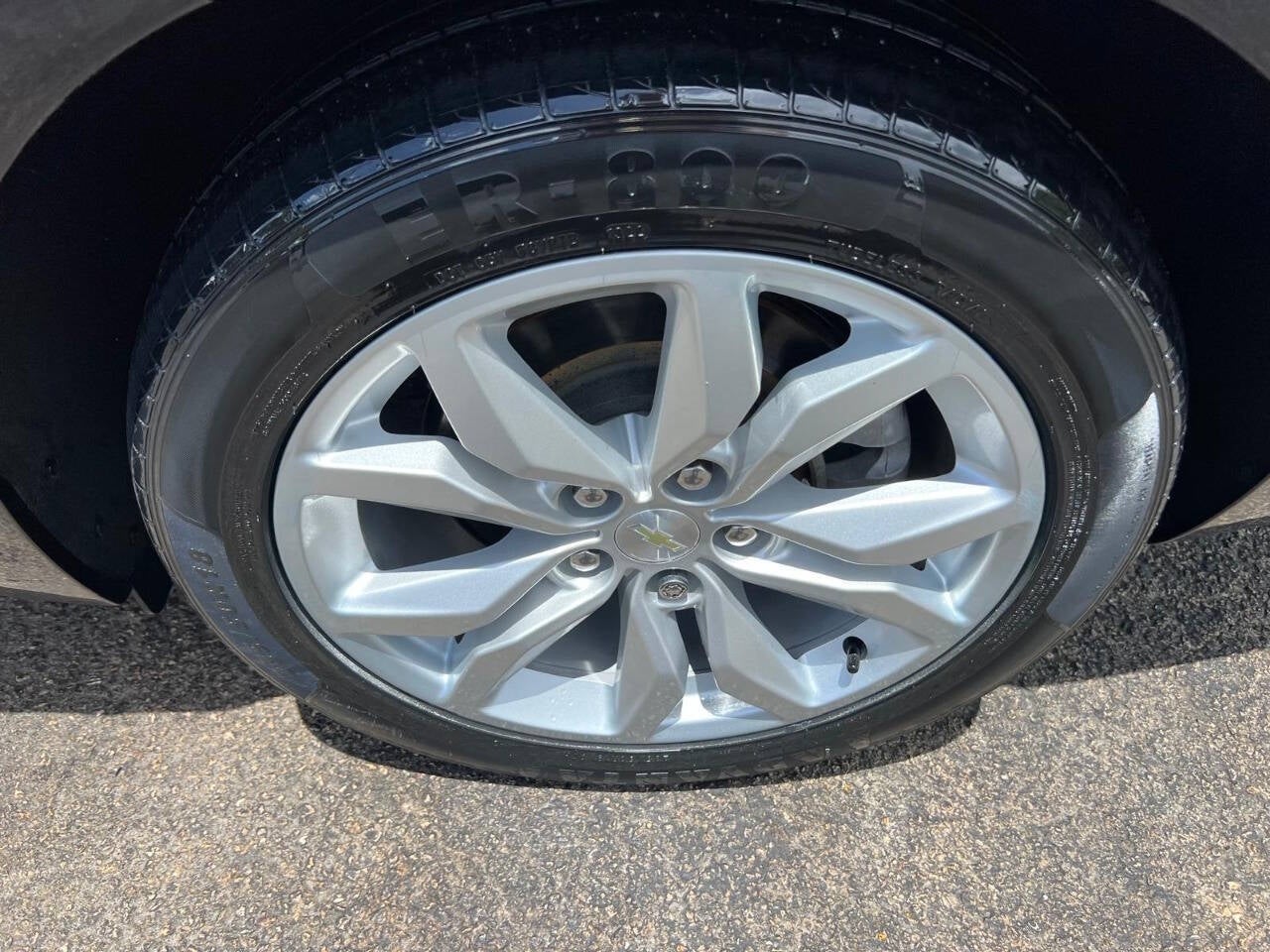 Vehicle image 12 of 50