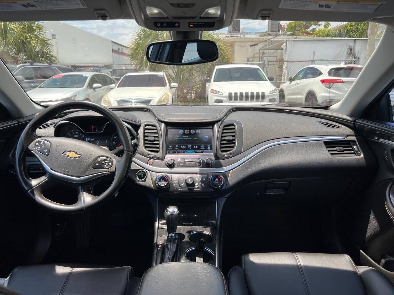 Vehicle image 24 of 50