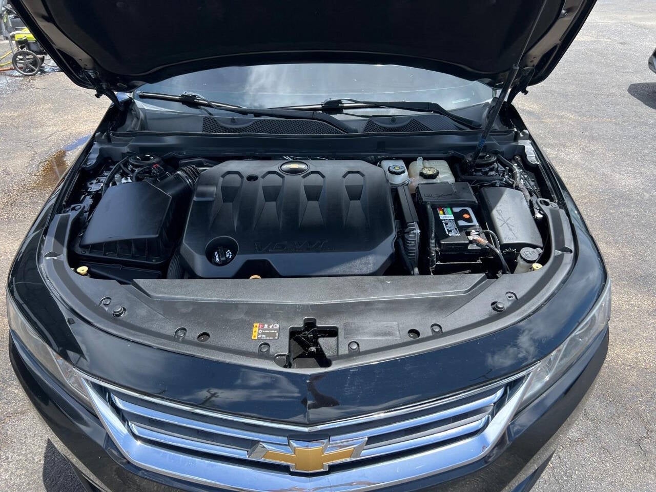 Vehicle image 11 of 50