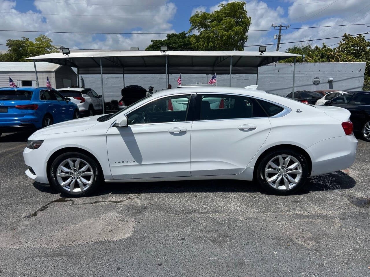 Vehicle image 13 of 38