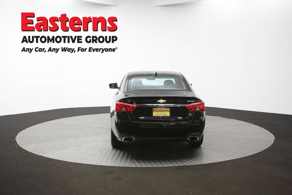 Vehicle image 28 of 63