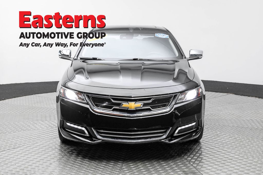 Vehicle image 9 of 63