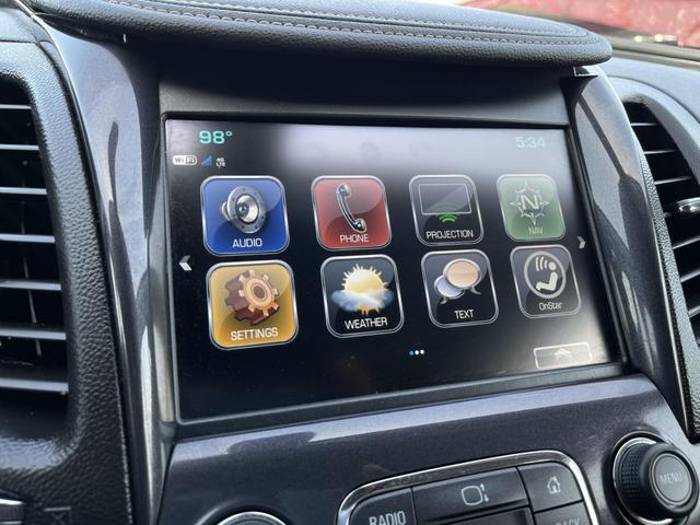 Vehicle image 25 of 41