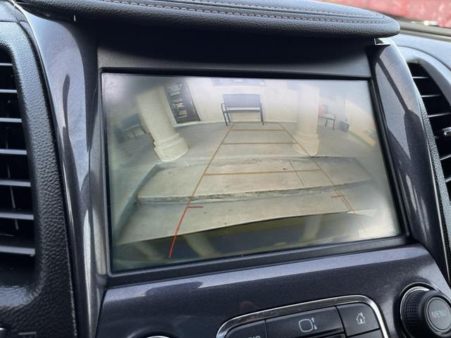 Vehicle image 29 of 41