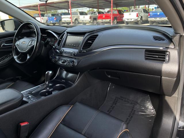 Vehicle image 8 of 41