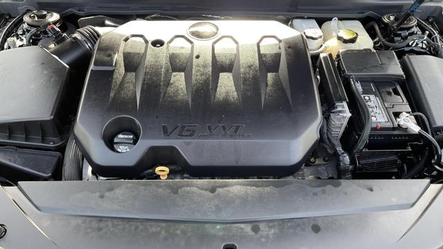 Vehicle image 40 of 41