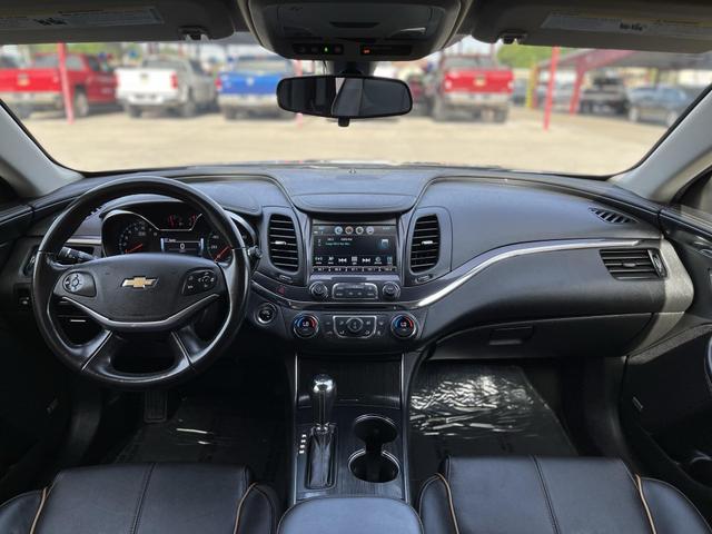 Vehicle image 12 of 41