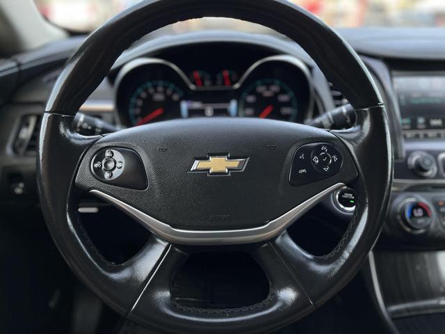 Vehicle image 20 of 41