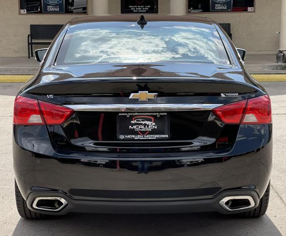Vehicle image 7 of 41