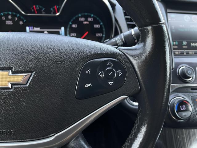 Vehicle image 22 of 41