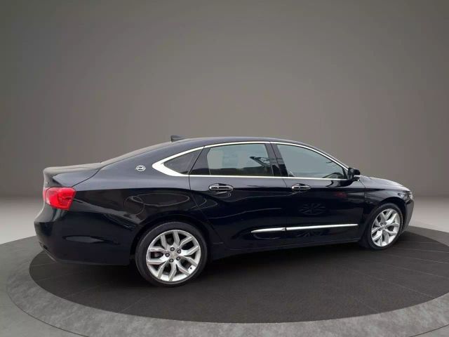 Vehicle image 4 of 33
