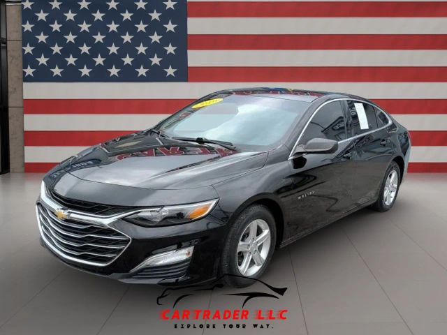 2019 Chevrolet Malibu LS Image 2 of 27