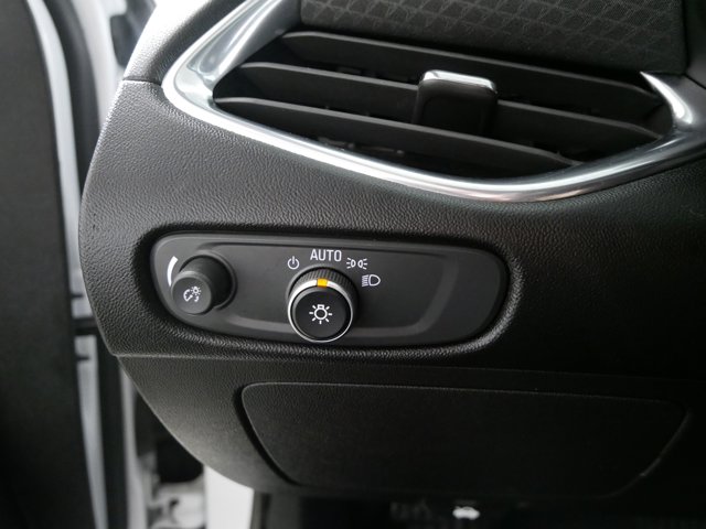 2019 Chevrolet Malibu LT Image 32 of 33