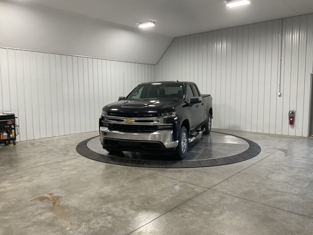 Vehicle image 1 of 33