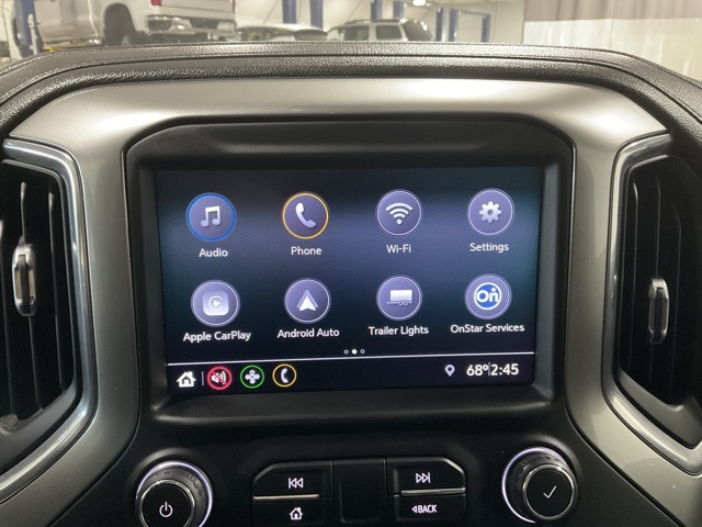 Vehicle image 20 of 33