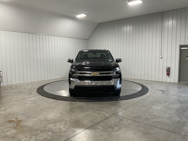 Vehicle image 3 of 33