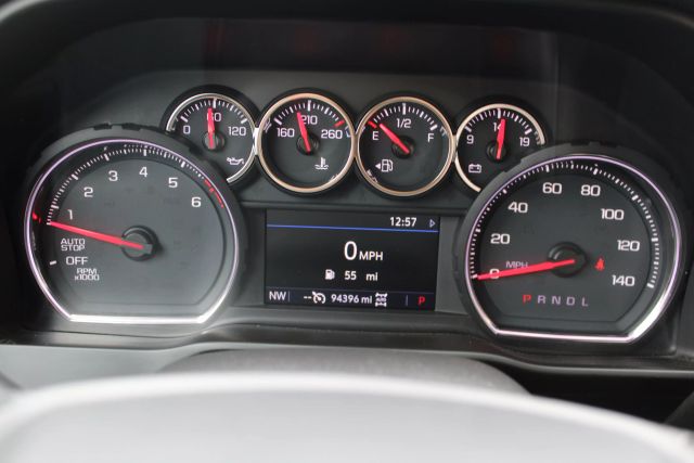 Vehicle image 27 of 45