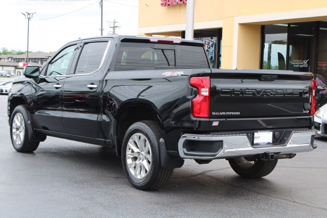 Vehicle image 6 of 45