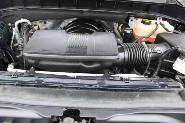 Vehicle image 42 of 45