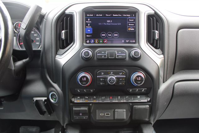 Vehicle image 11 of 45