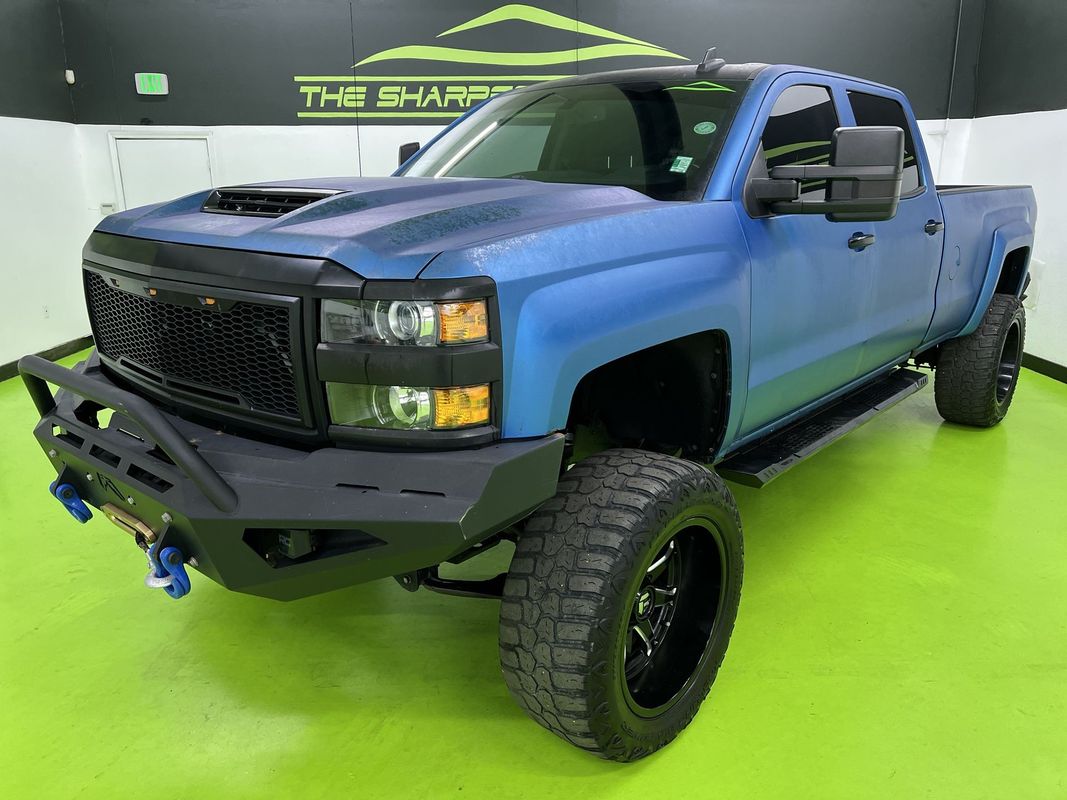 2019 Chevrolet Silverado 2500HD LT Image 1 of 27