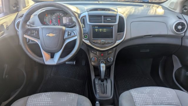 2019 Chevrolet Sonic LT Image 21 of 38