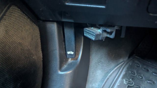 2019 Chevrolet Sonic LT Image 32 of 38