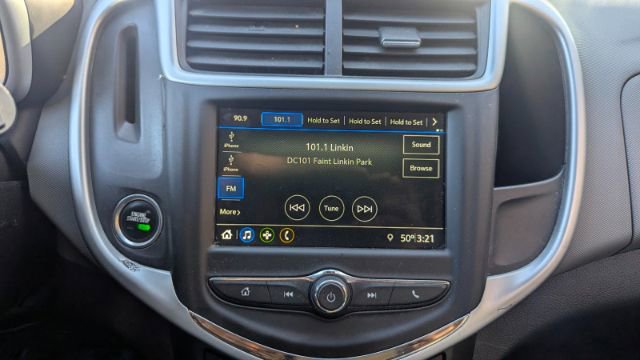 2019 Chevrolet Sonic LT Image 24 of 38