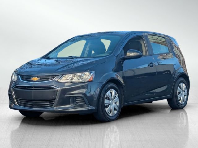 2019 Chevrolet Sonic LT Image 1 of 38
