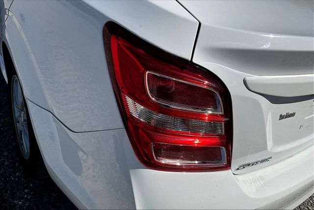 2019 Chevrolet Sonic LT Image 31 of 32