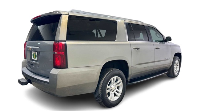 Vehicle image 4 of 29