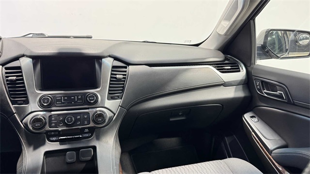 Vehicle image 18 of 29