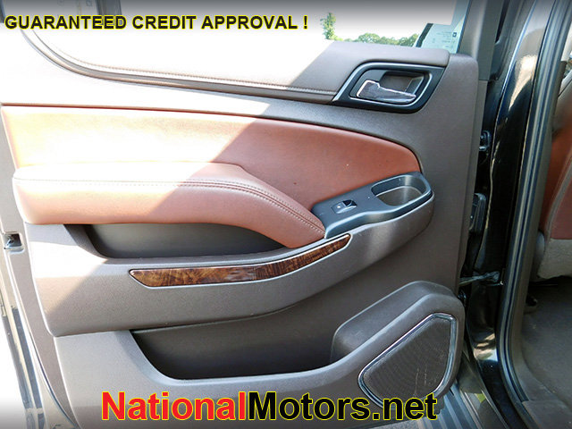 Vehicle image 7 of 17